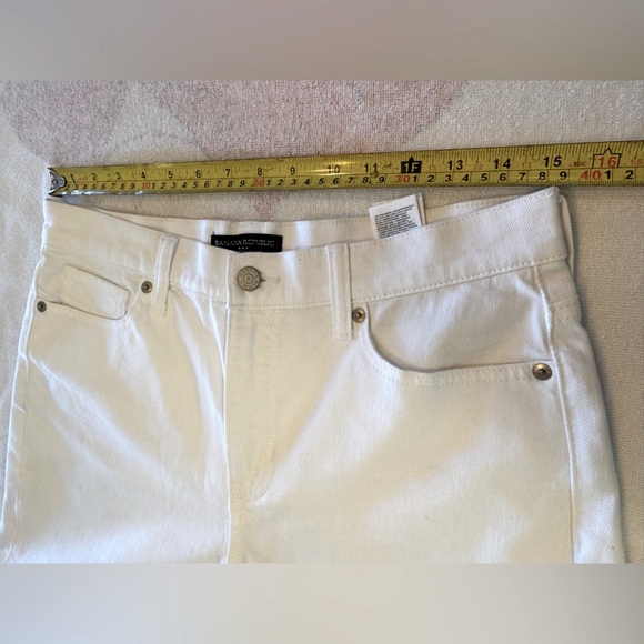 Banana Republic White High Waist Shorts - Picture 5 of 8